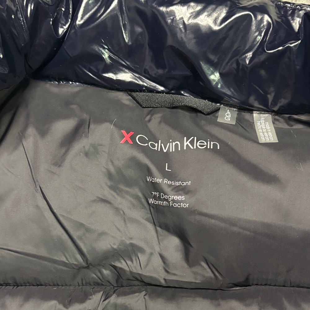 Calvin Klein Shiny Puffer Jacket - Picture 5 of 11